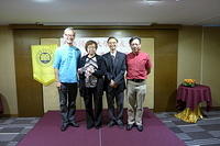 P1000212